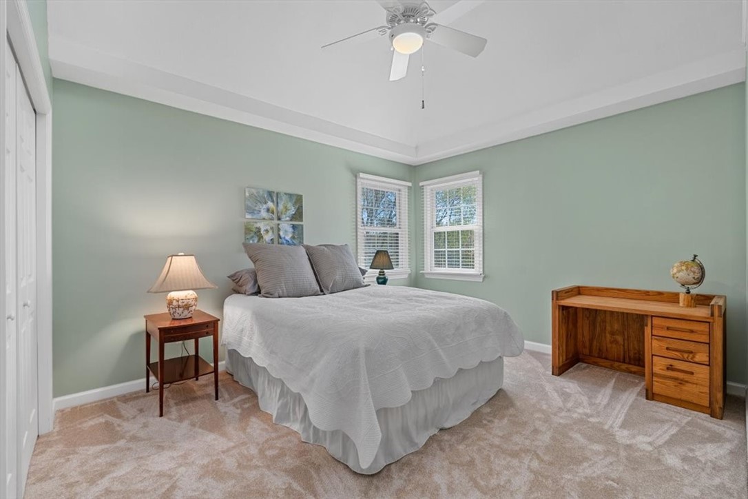 160 Sewickley Farm Cir