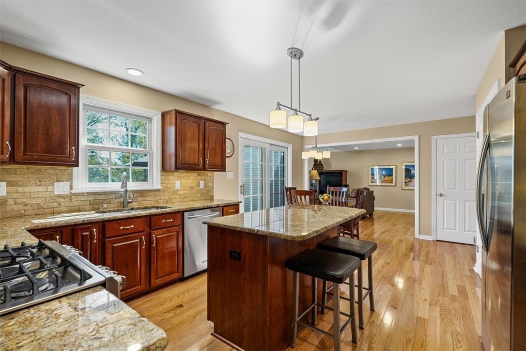 160 Sewickley Farm Cir