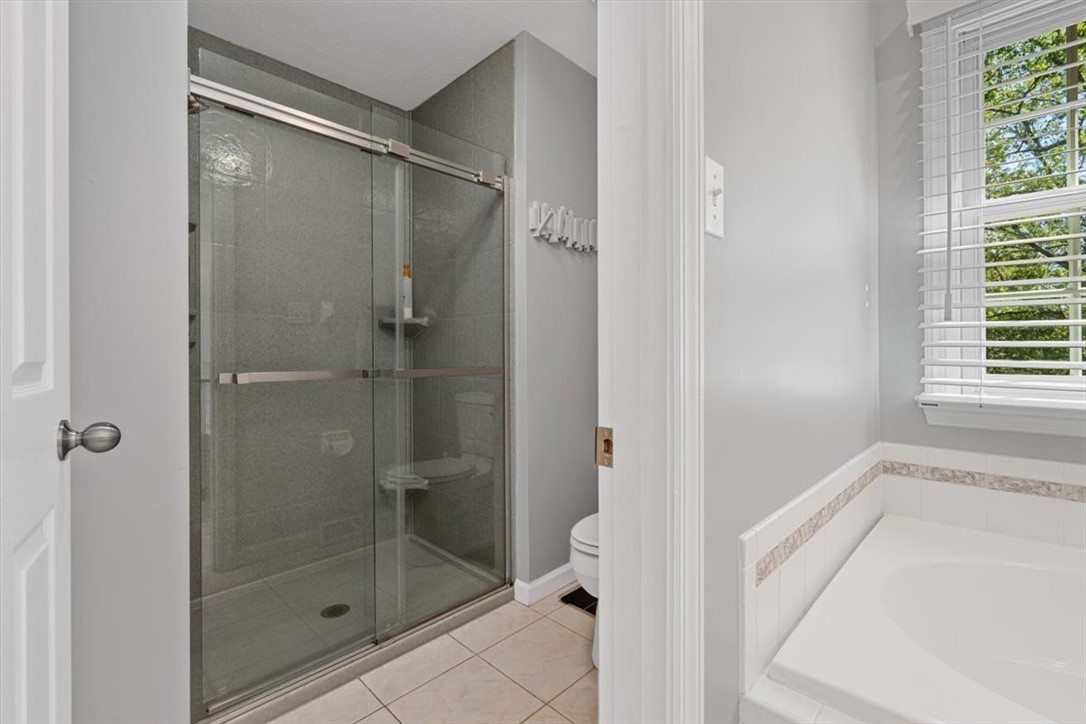 160 Sewickley Farm Cir