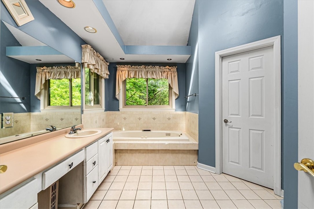106 Briar Hill Dr