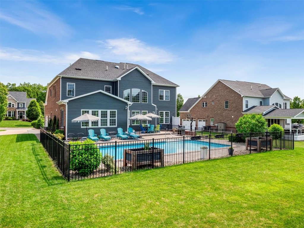 311 Connemara Ct
