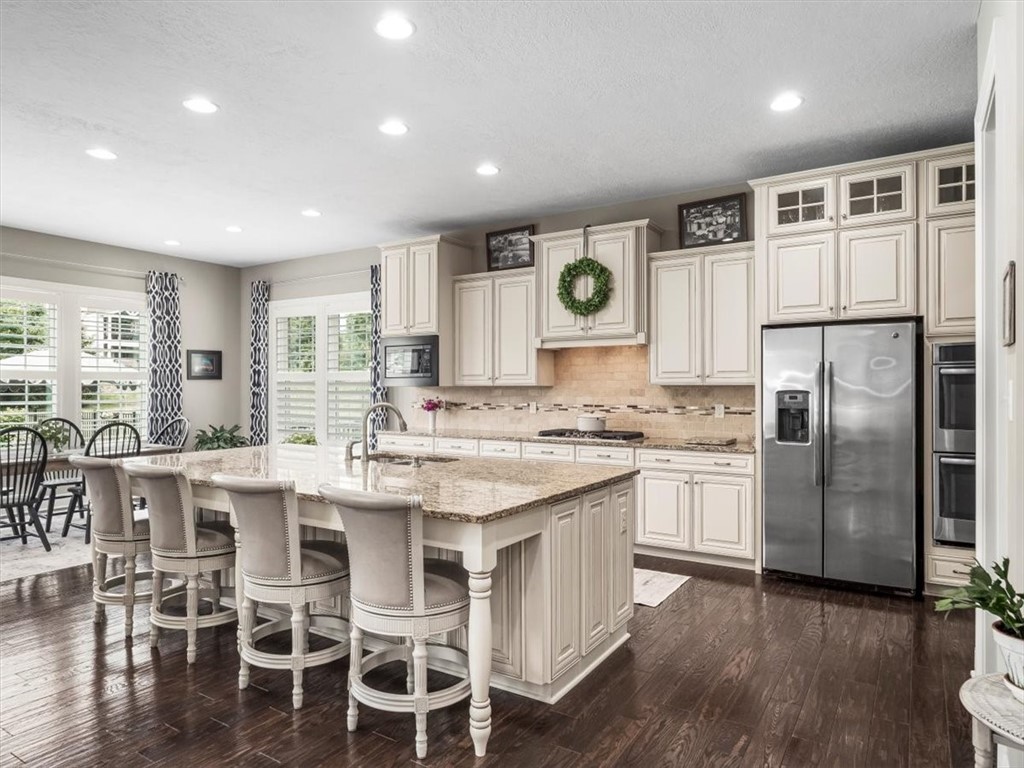 311 Connemara Ct