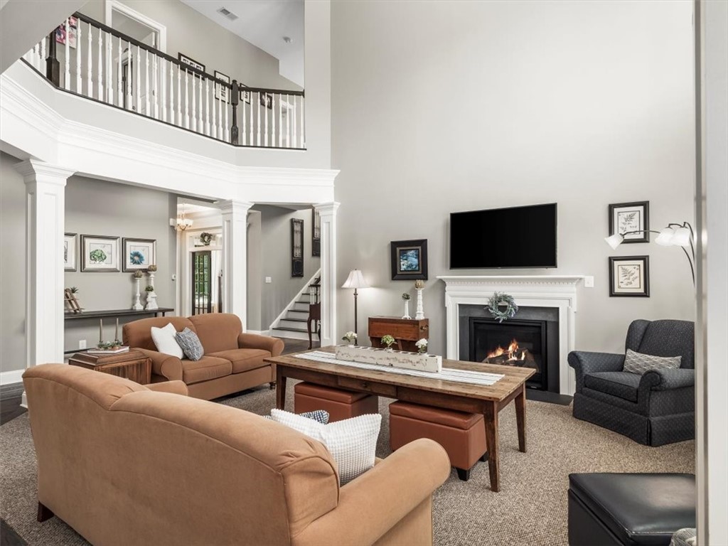 311 Connemara Ct