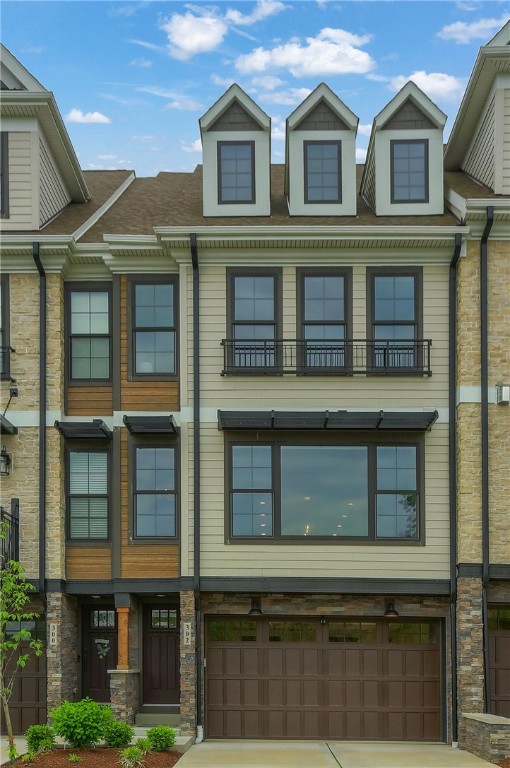 302 Highpointe Dr