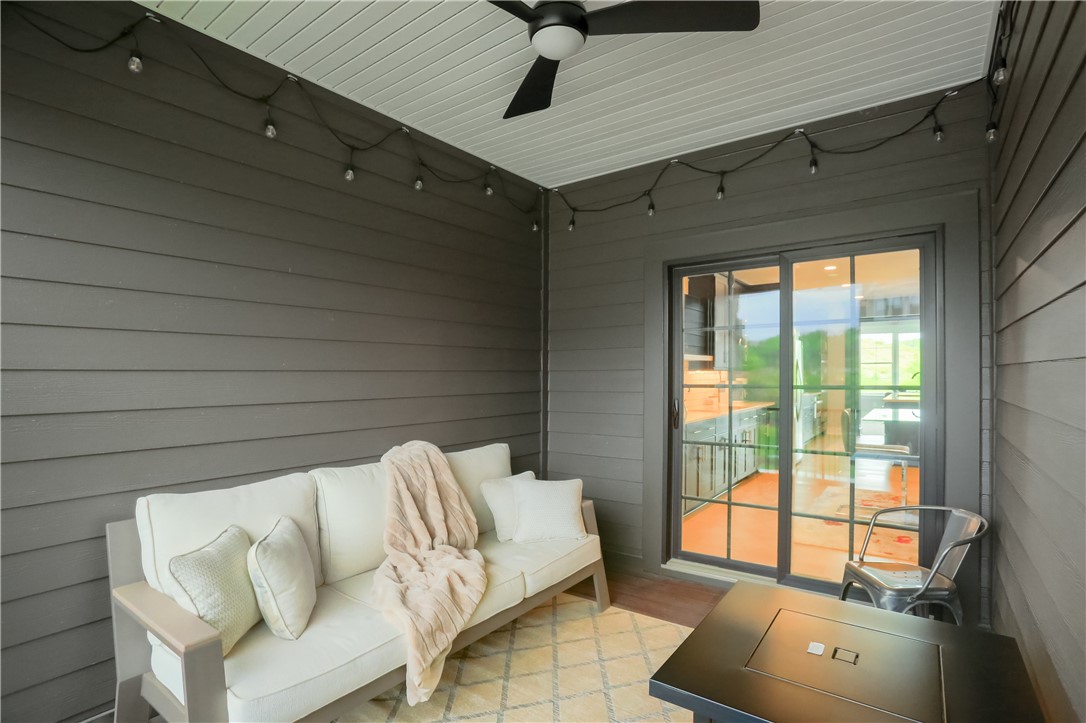 302 Highpointe Dr