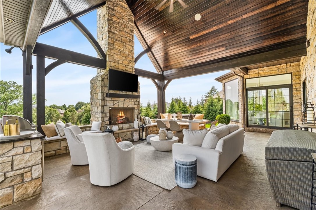 506 Ridge Ct