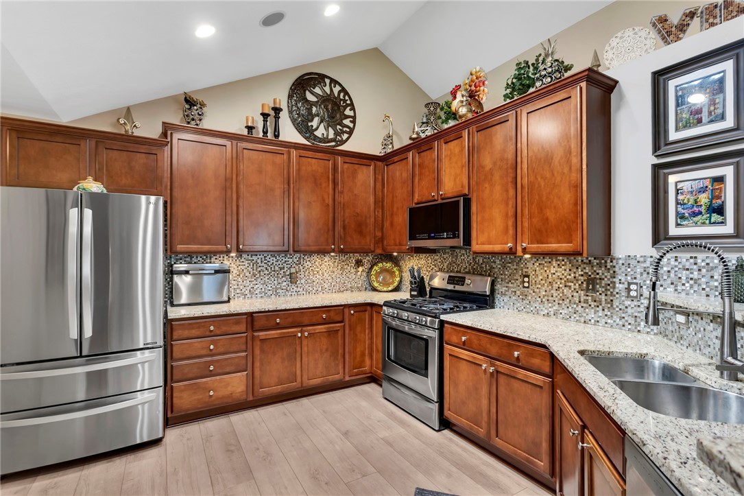 1041 Clerkenwell Ln
