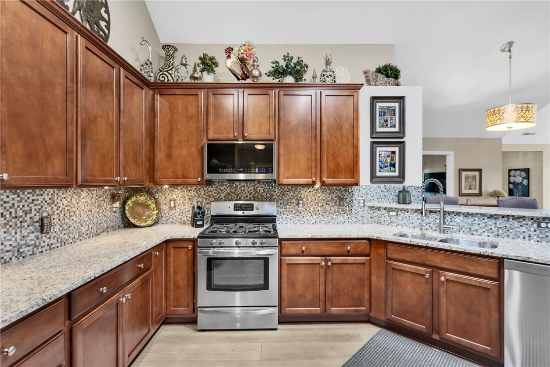 1041 Clerkenwell Ln