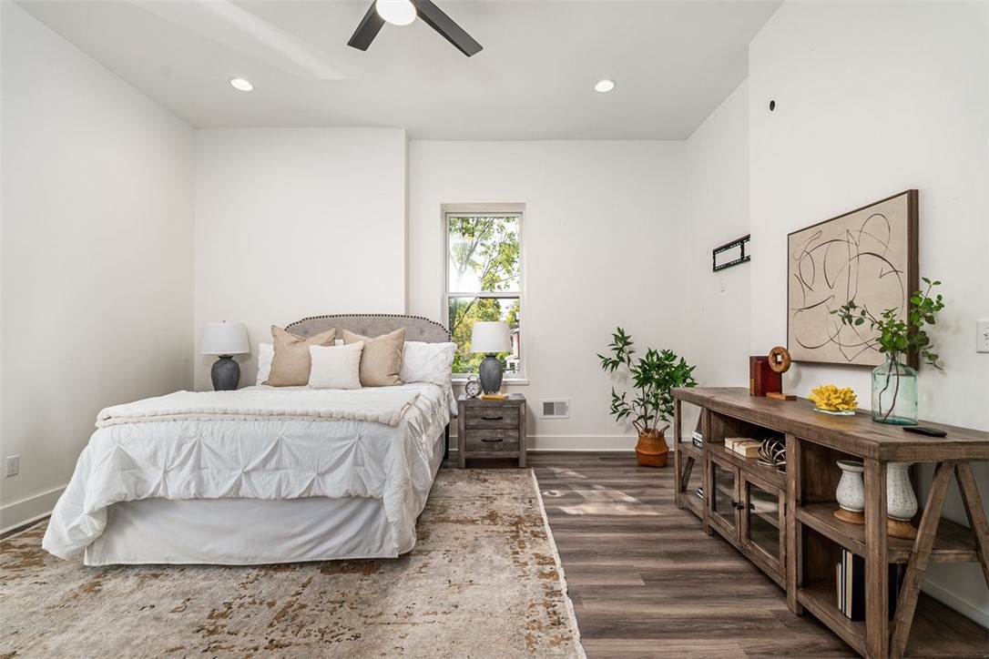 1336 Pennsylvania Ave