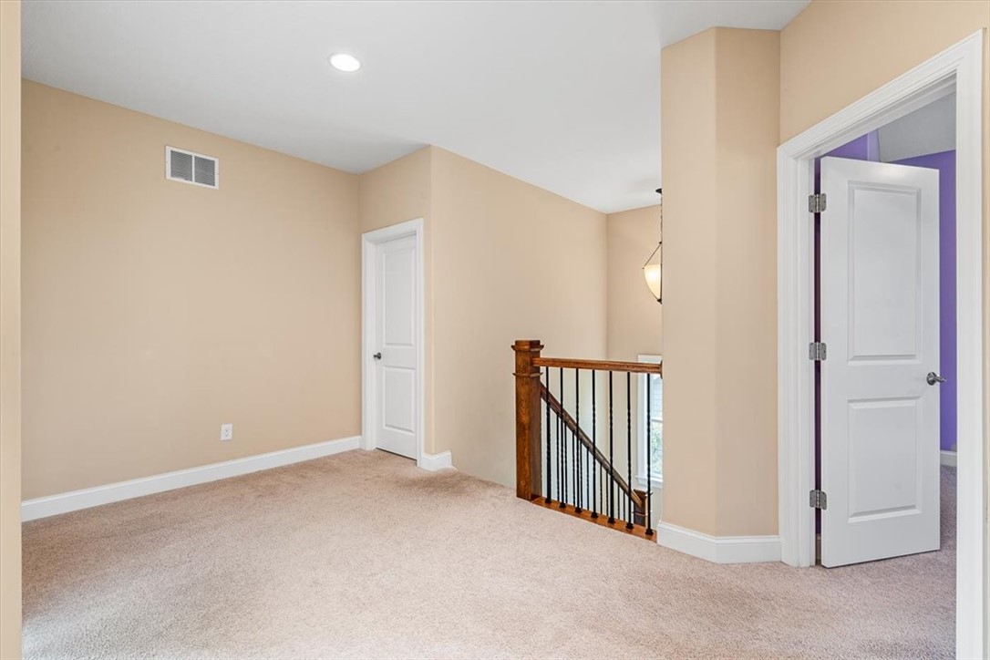 707 Onondaga Cir