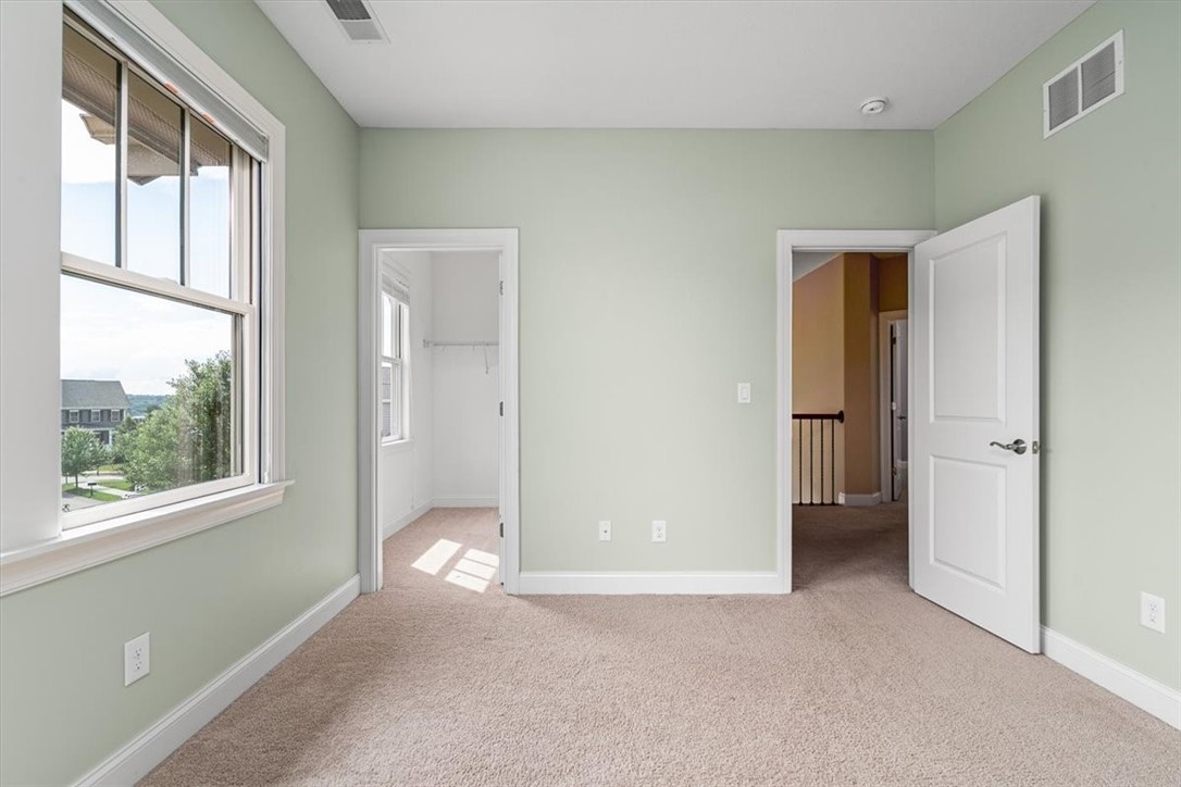 707 Onondaga Cir
