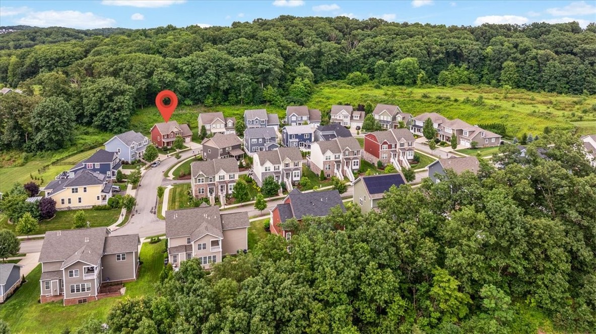 707 Onondaga Cir