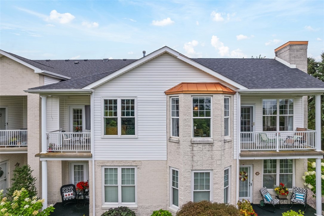 226 Adams Pointe Blvd 1