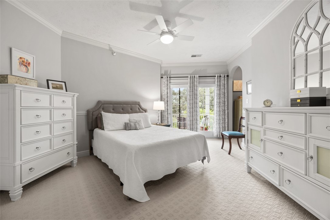 226 Adams Pointe Blvd 1