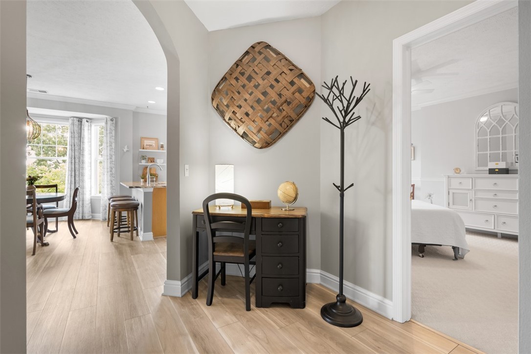 226 Adams Pointe Blvd 1