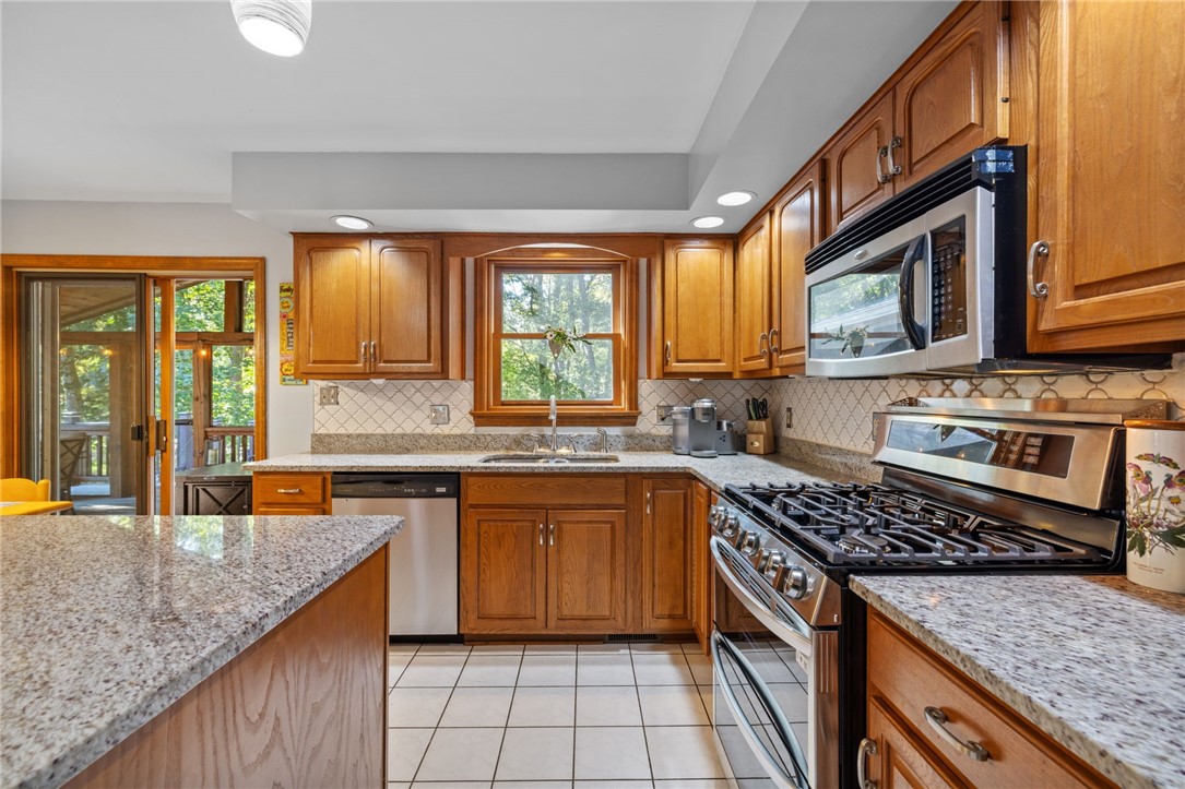 329 Cloverdale Dr