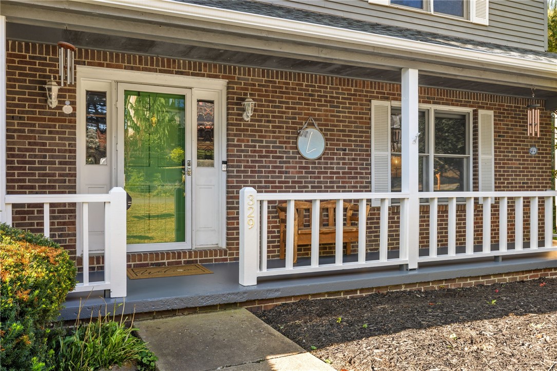 329 Cloverdale Dr