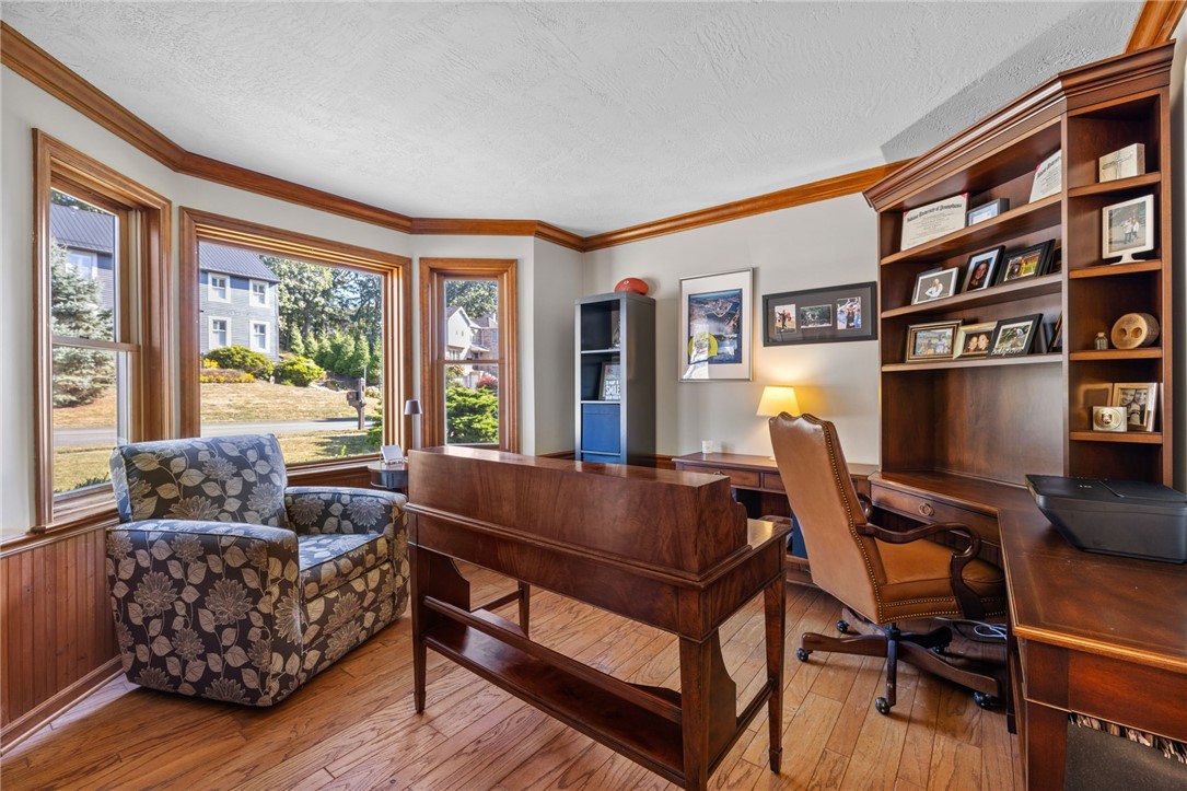 329 Cloverdale Dr