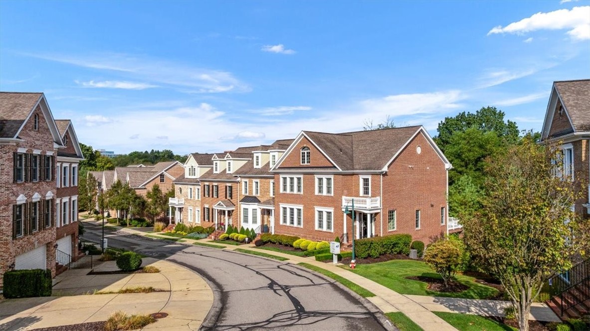 307 Georgetowne Ct