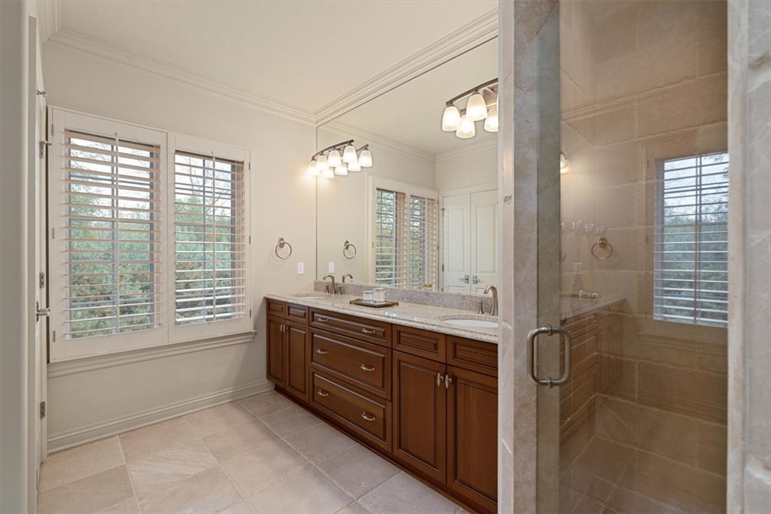 307 Georgetowne Ct