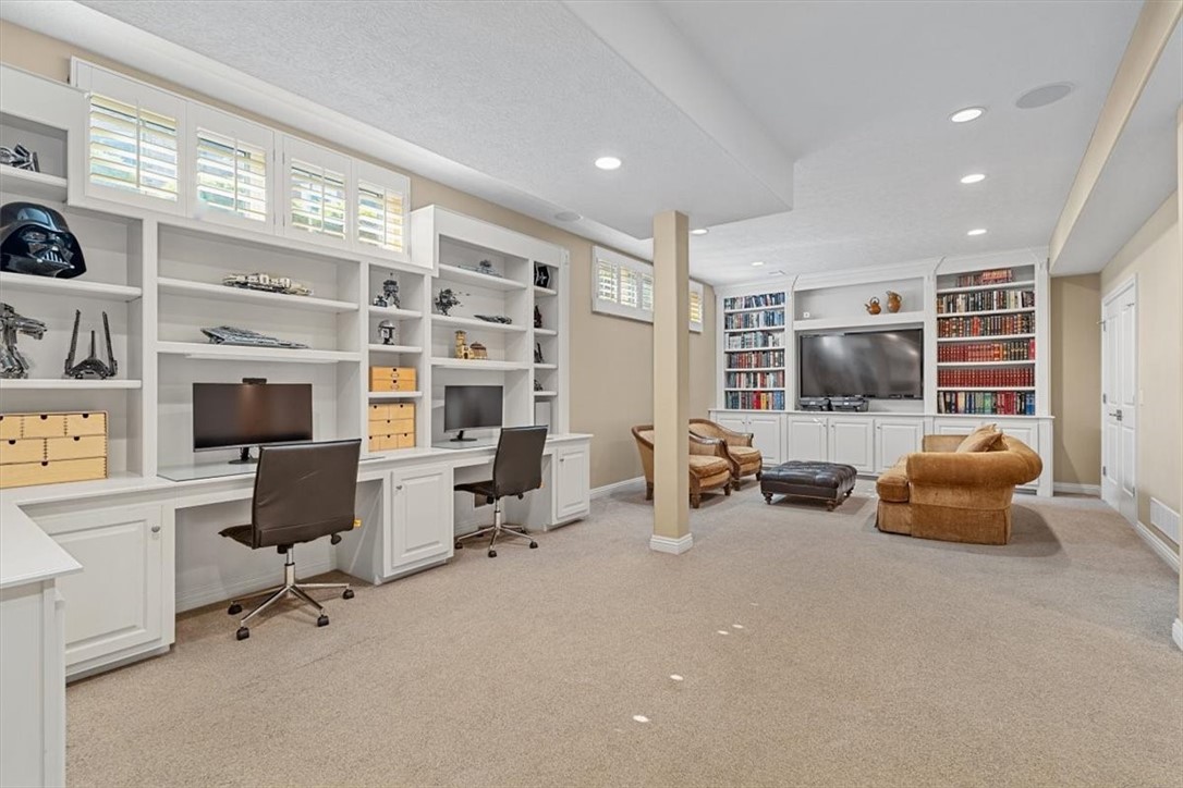 307 Georgetowne Ct