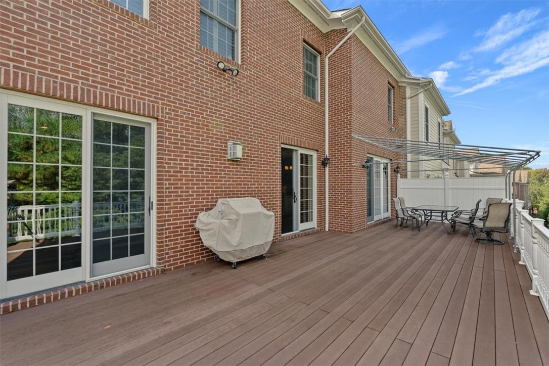 307 Georgetowne Ct
