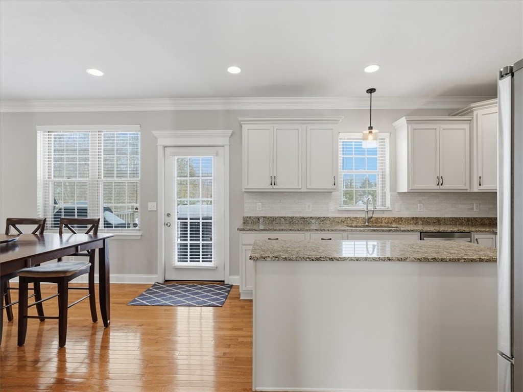 1337 Woodhill Dr Ext