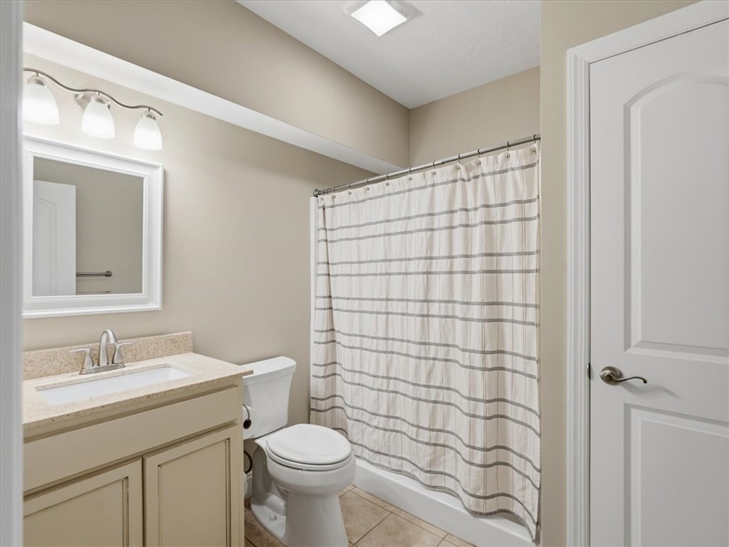 1337 Woodhill Dr Ext