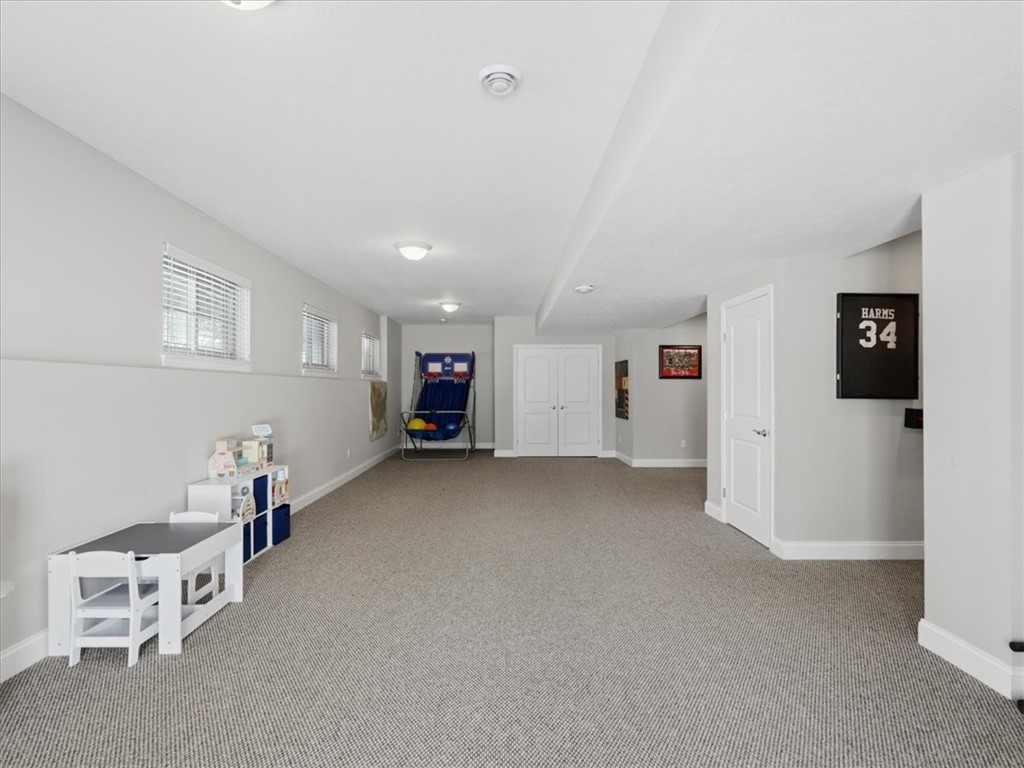 1337 Woodhill Dr Ext