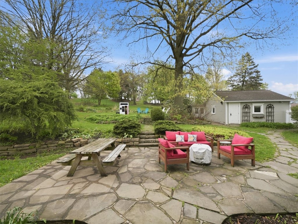 4506 Middle Rd