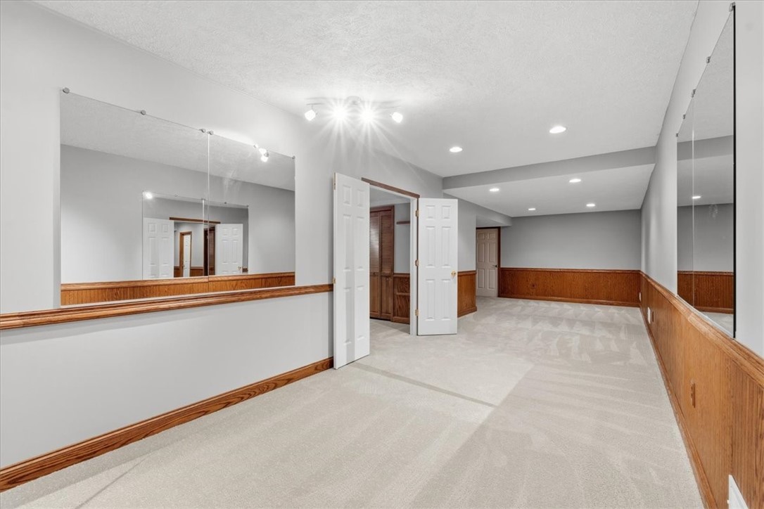 165 Sewickley Farm Cir