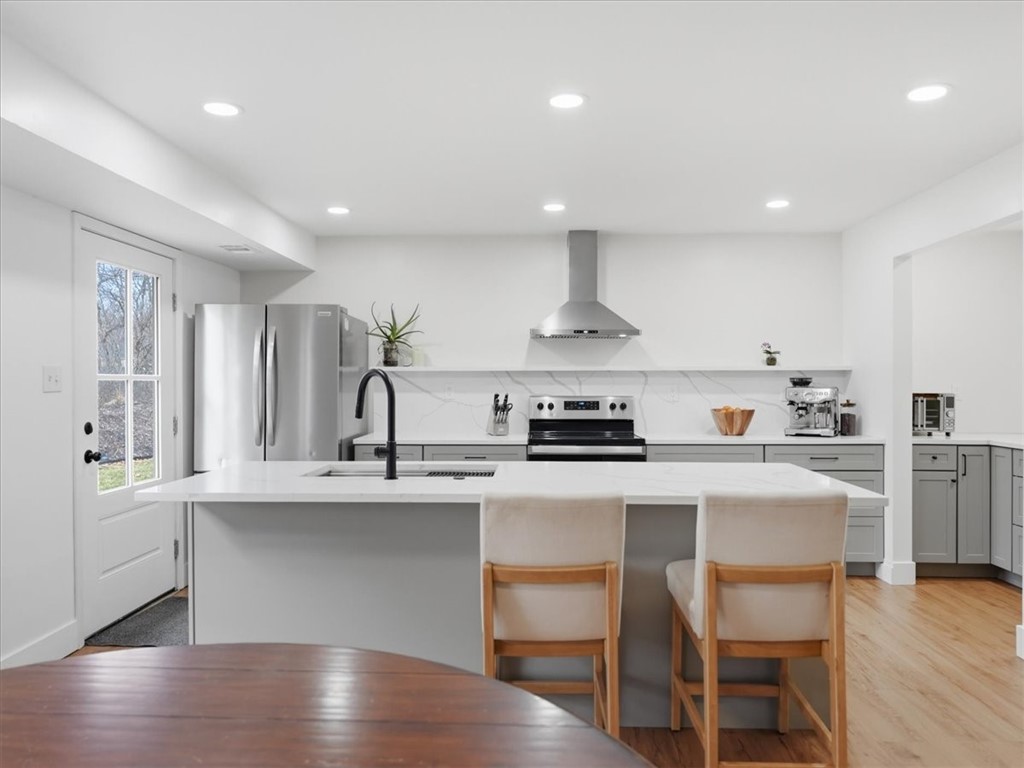 2590 Grouse Ridge #B B