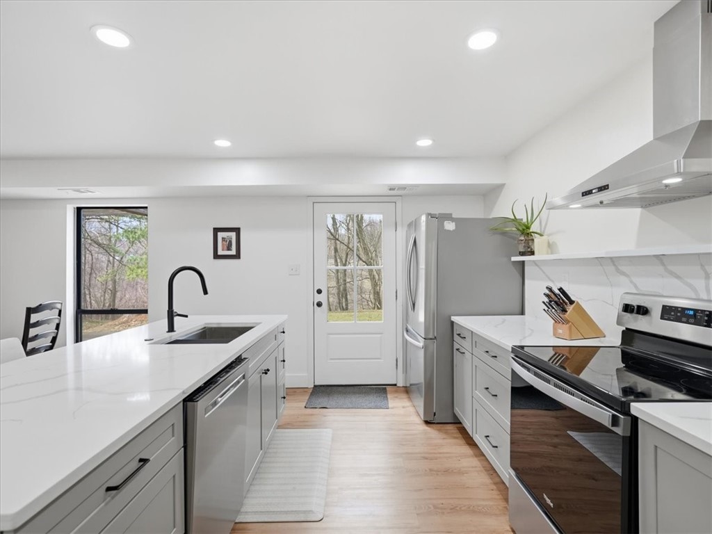 2590 Grouse Ridge #B B