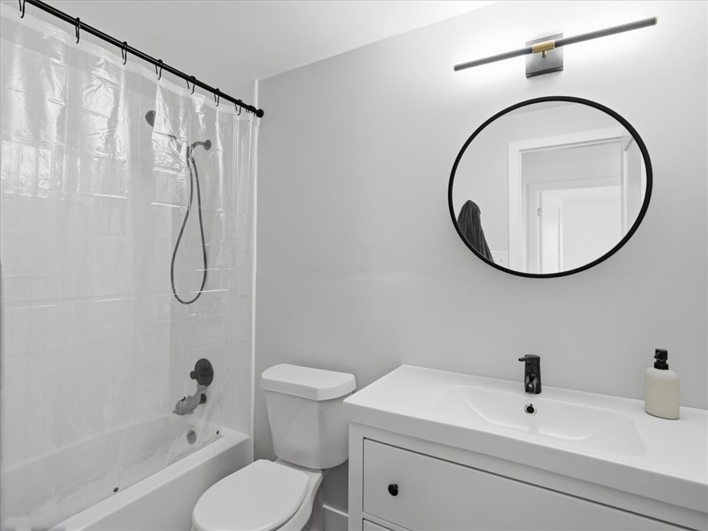 2590 Grouse Ridge #B B