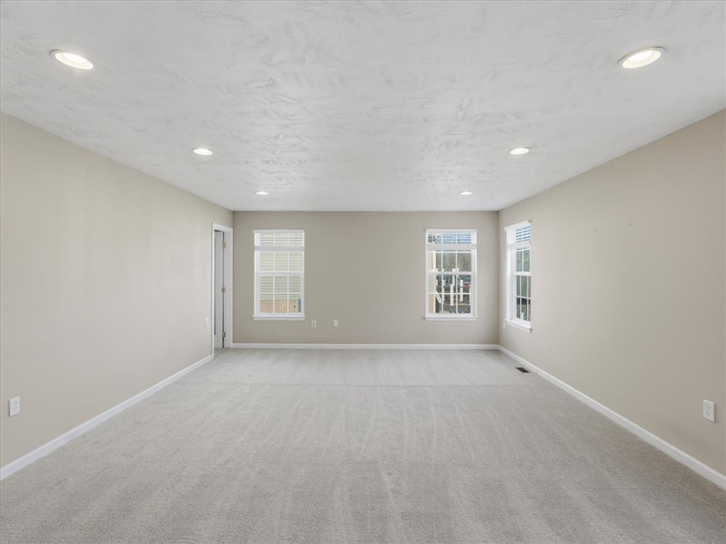 1885 Pioneer Dr