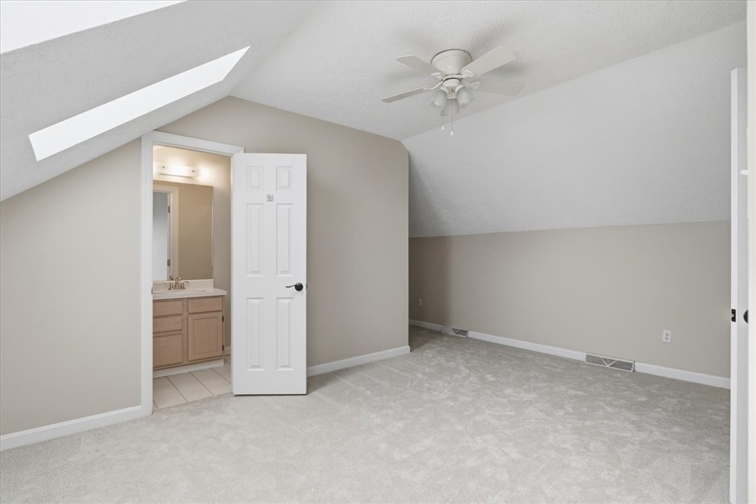 2643 Hunters Point Dr