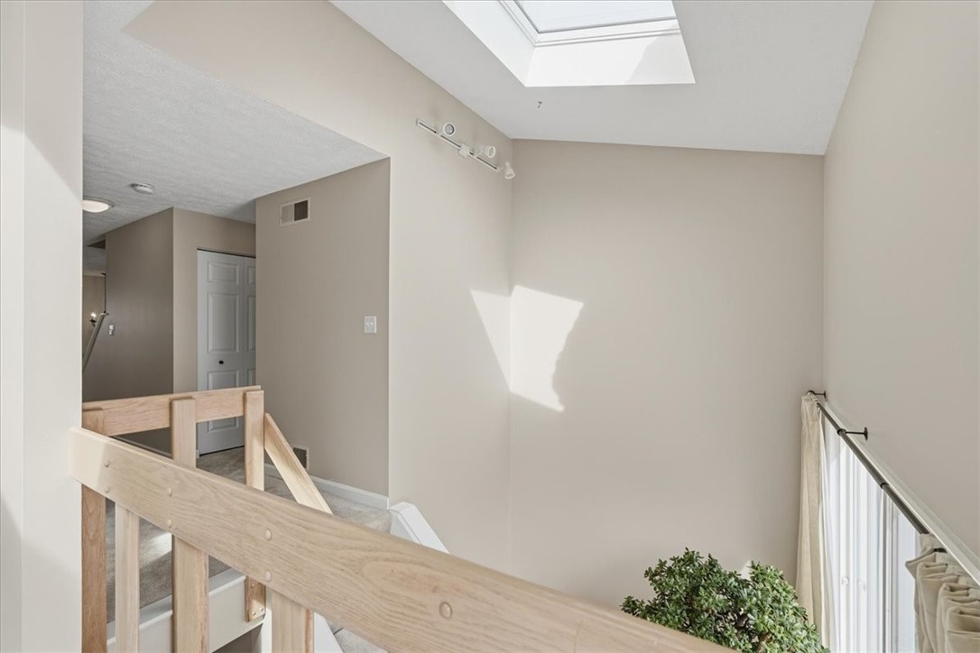 2643 Hunters Point Dr