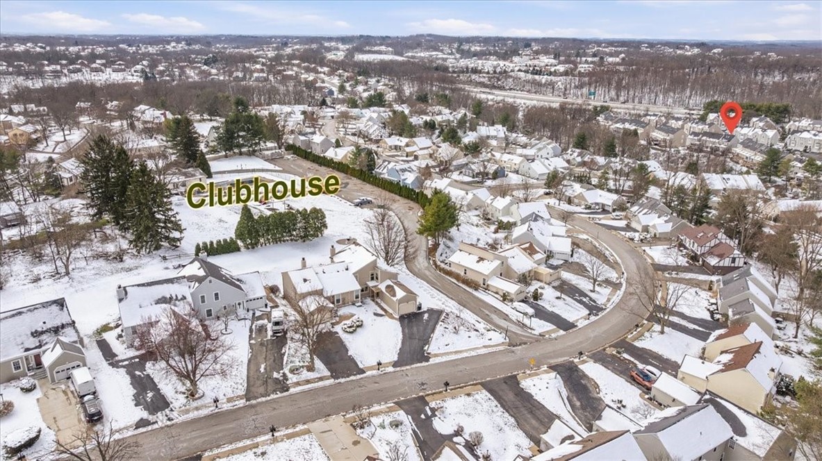 2643 Hunters Point Dr