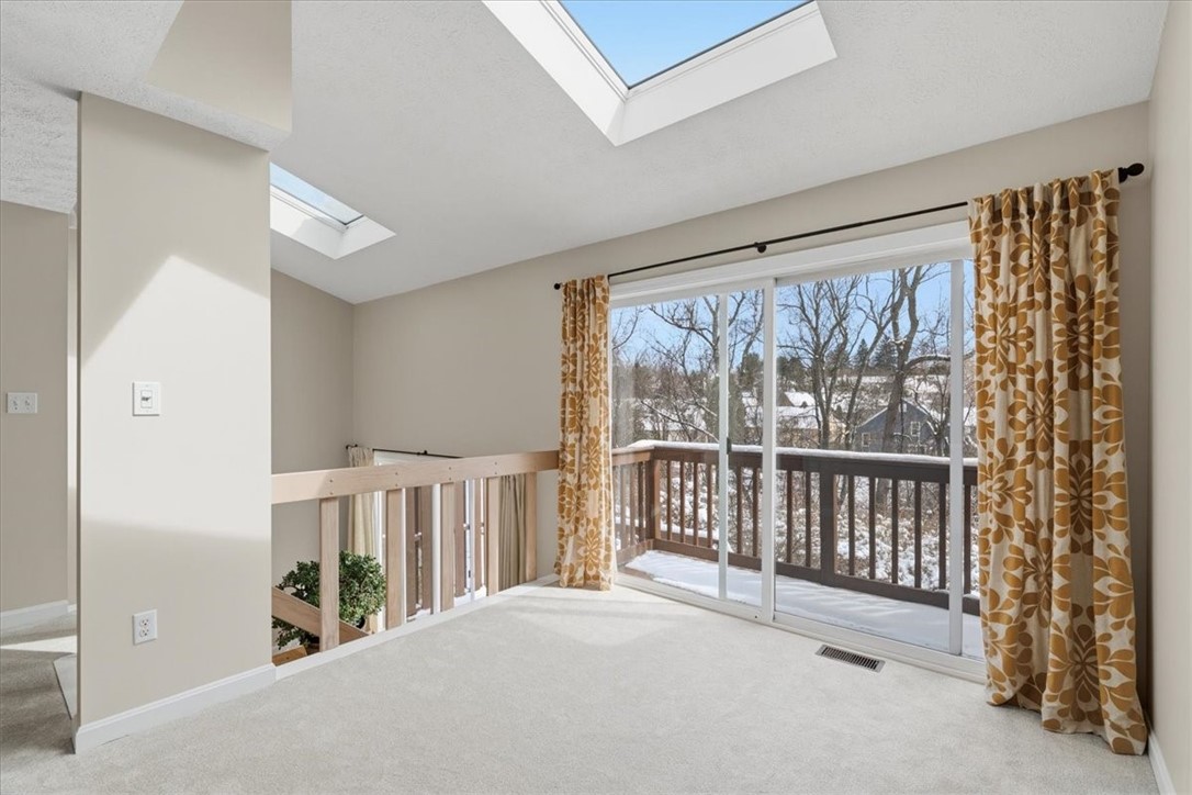 2643 Hunters Point Dr