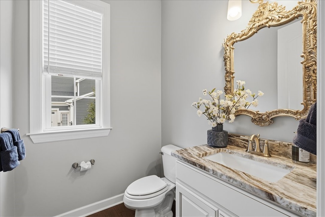 241 Tamarack Dr