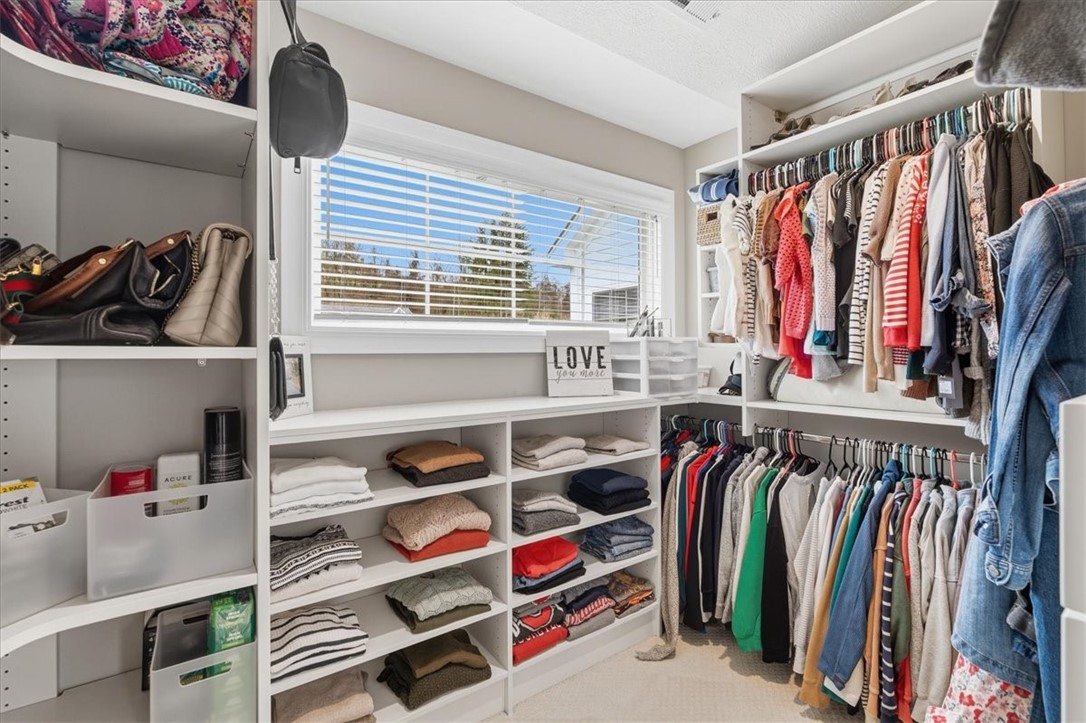 241 Tamarack Dr