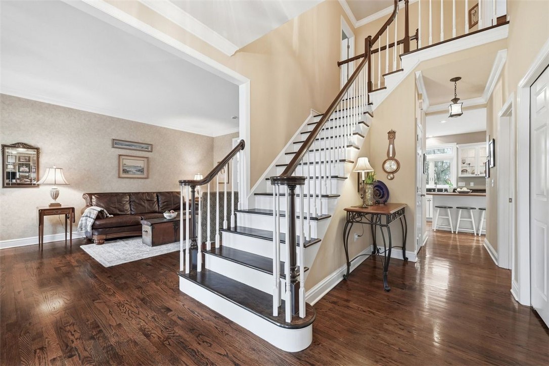 121 Drake Drive