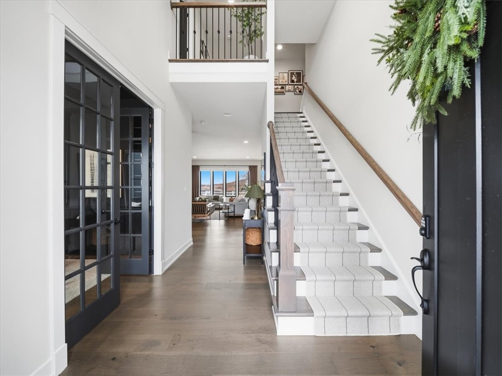 115 Amaryllis Ln