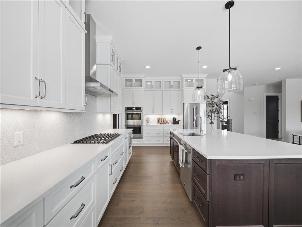 115 Amaryllis Ln