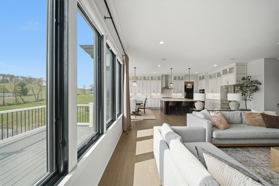 115 Amaryllis Ln