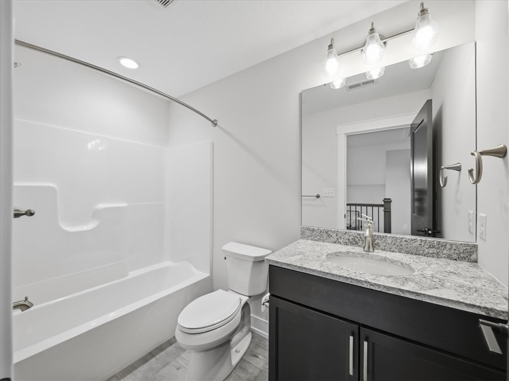 115 Amaryllis Ln