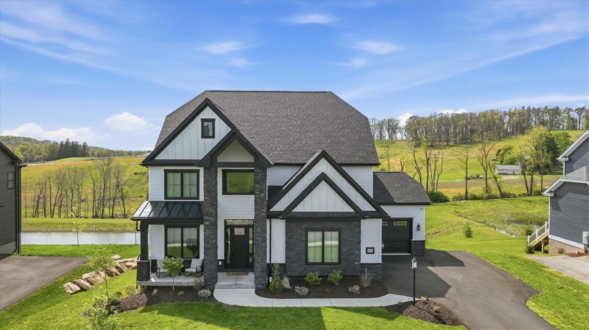 115 Amaryllis Ln
