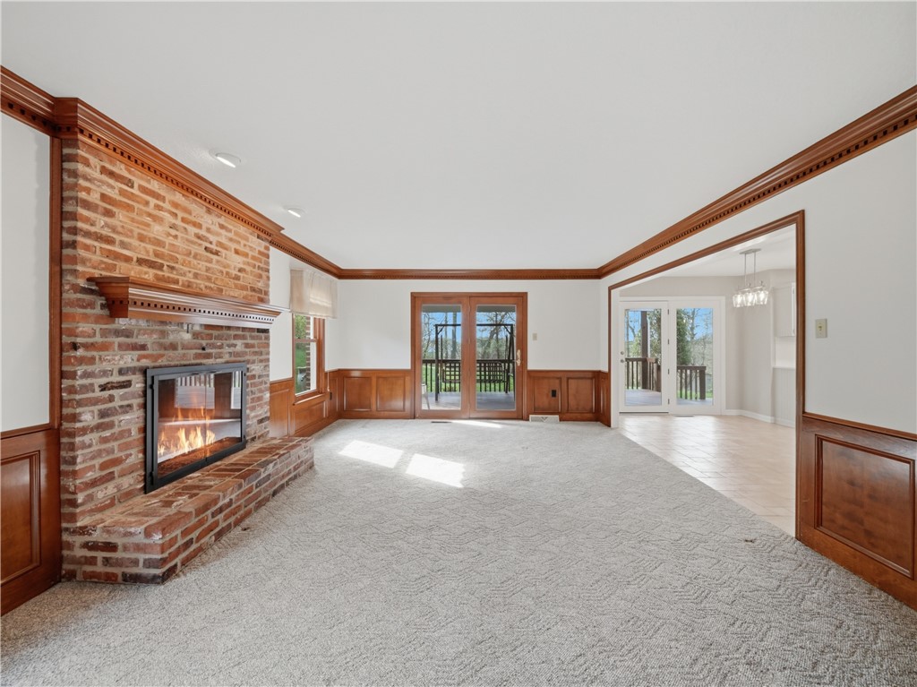 1612 Royal Oak Dr