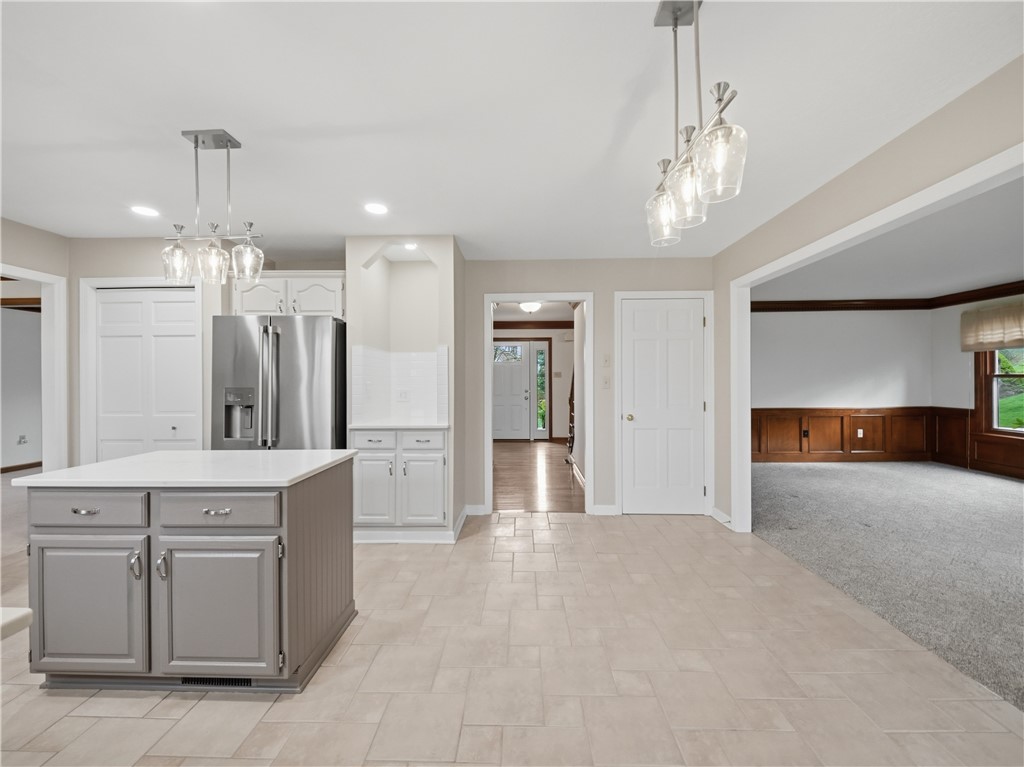 1612 Royal Oak Dr