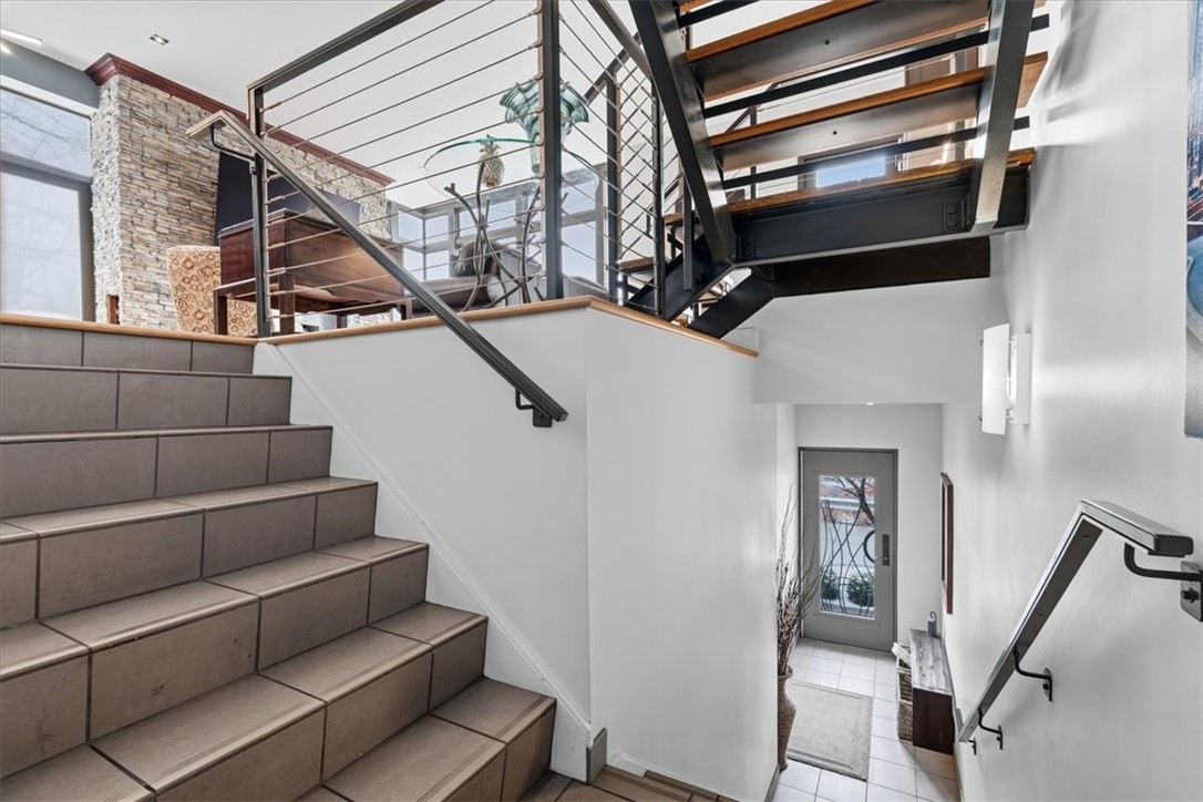 46 Windom Hill Pl